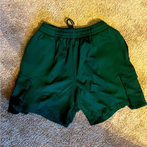 IVY PARK SHORTS